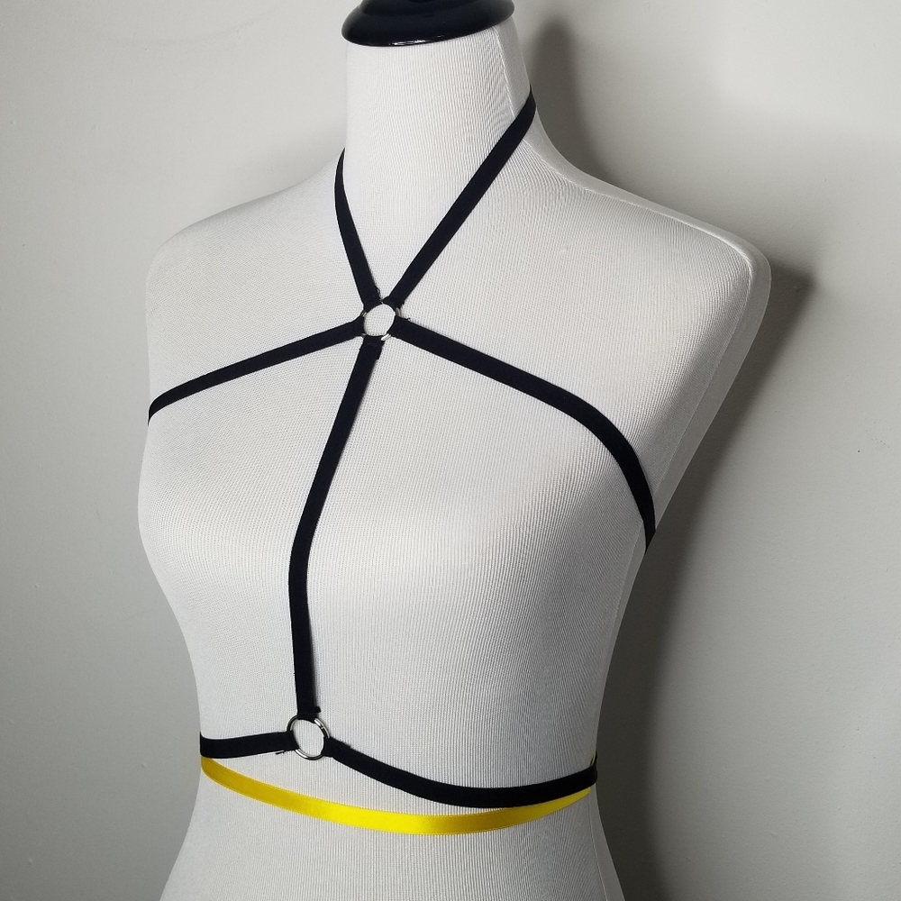 Womens Alluring Elastic Harness Bra Cage S… - Picture 4 of 7